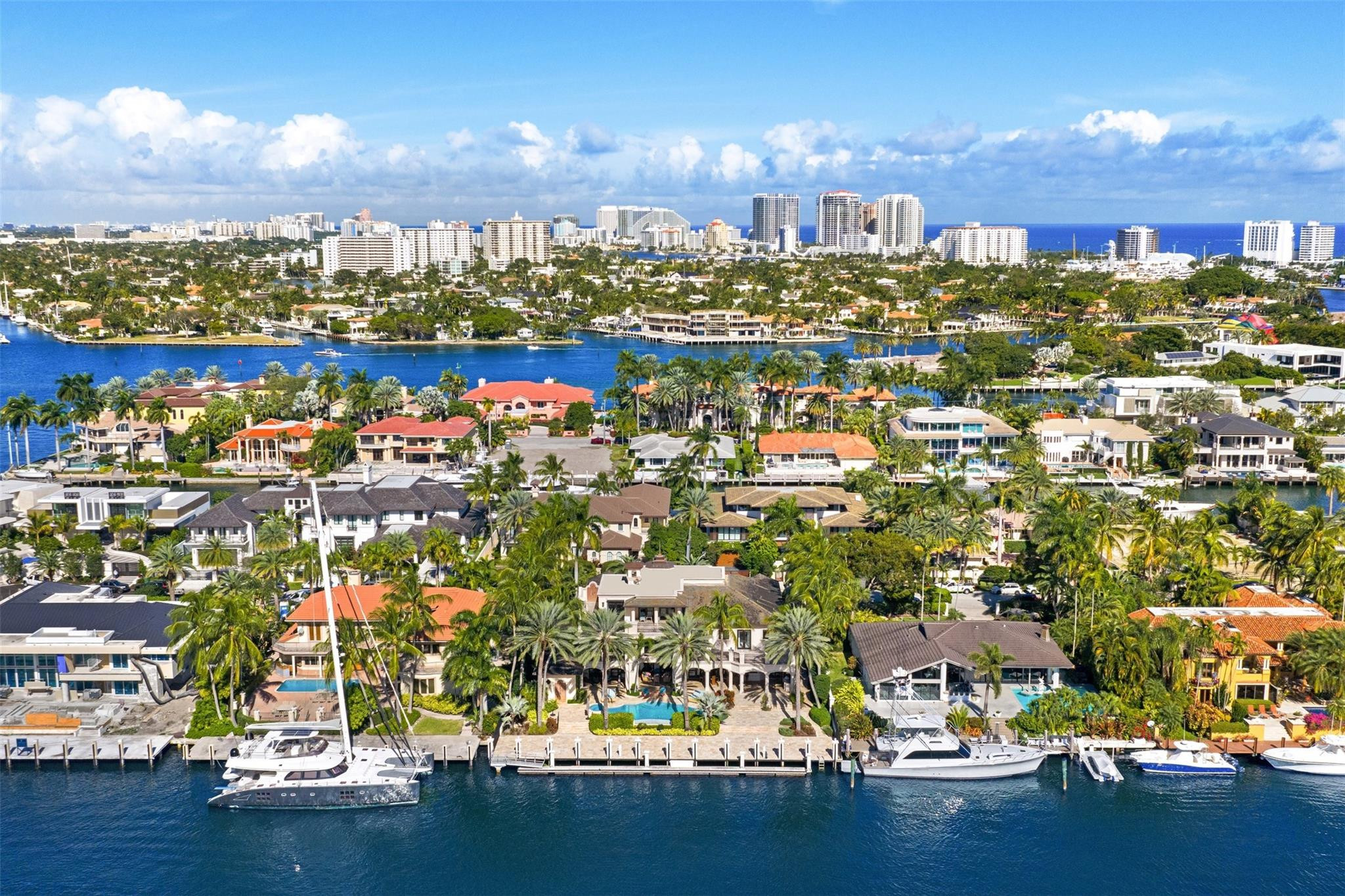 2430 Del Lago, Fort Lauderdale FL 33316