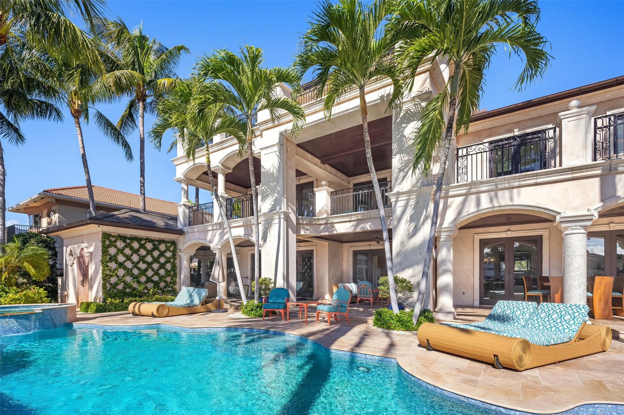 2430 Del Lago, Fort Lauderdale FL 33316