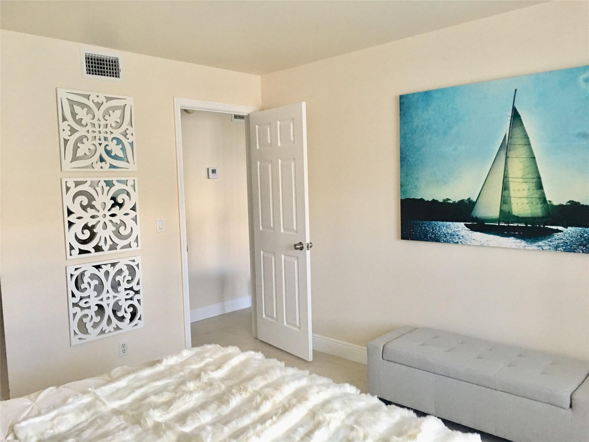 6407 Bay Club #Apt 1, Fort Lauderdale FL 33308