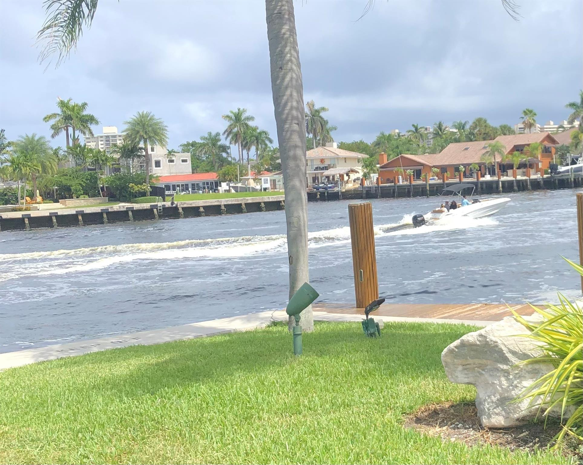 6407 Bay Club #Apt 1, Fort Lauderdale FL 33308