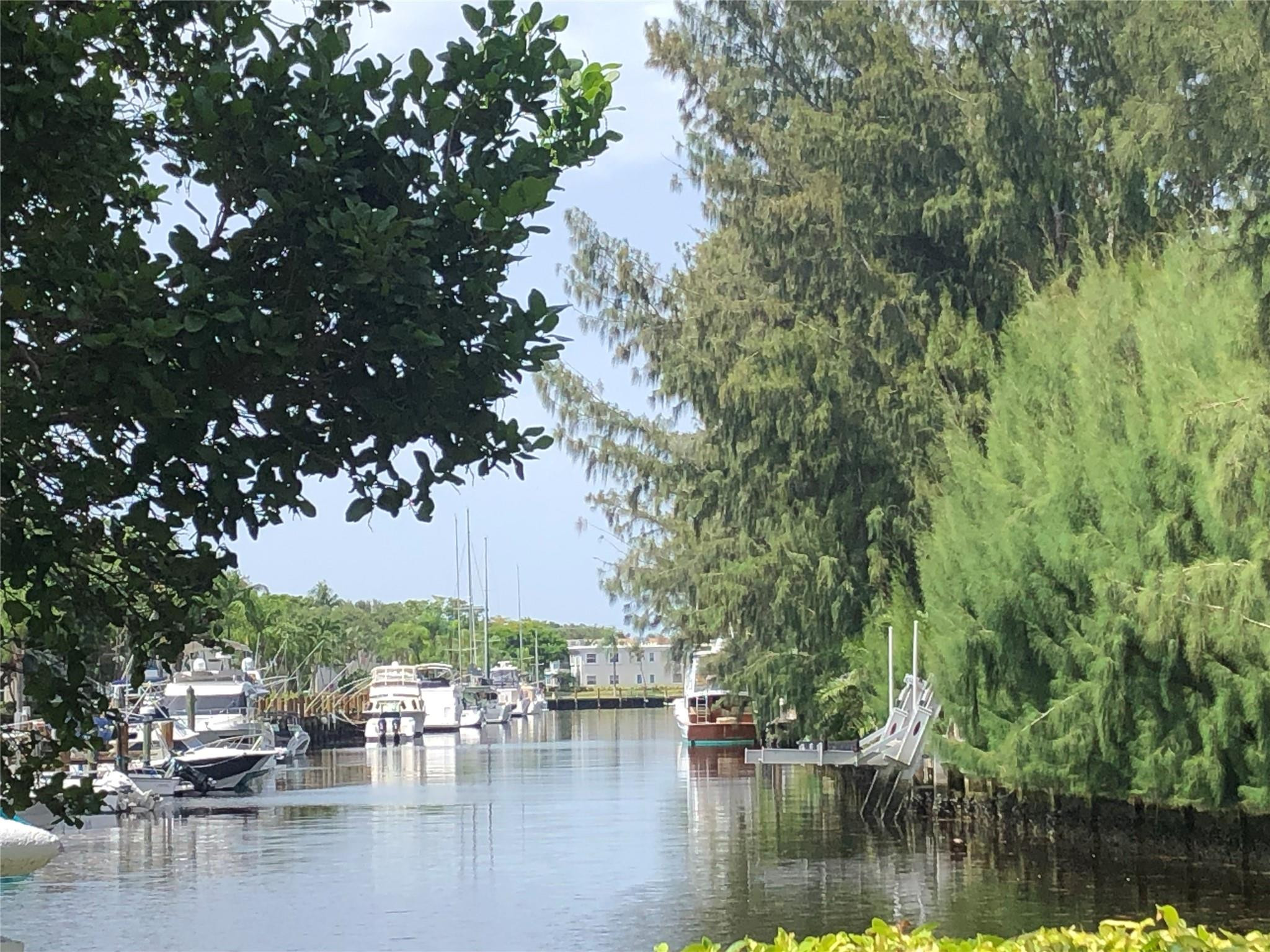 6407 Bay Club #Apt 1, Fort Lauderdale FL 33308
