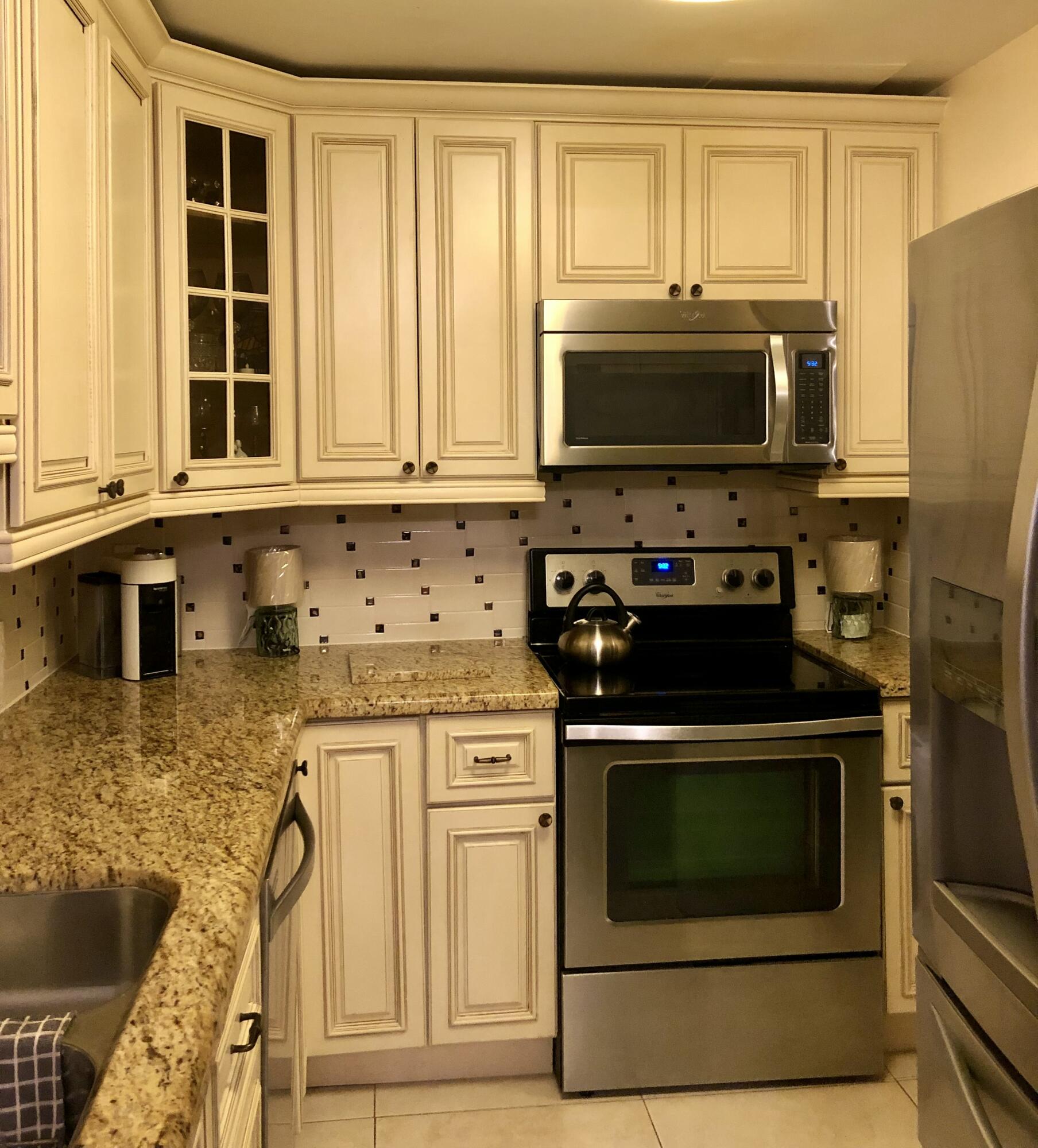 6407 Bay Club #Apt 1, Fort Lauderdale FL 33308