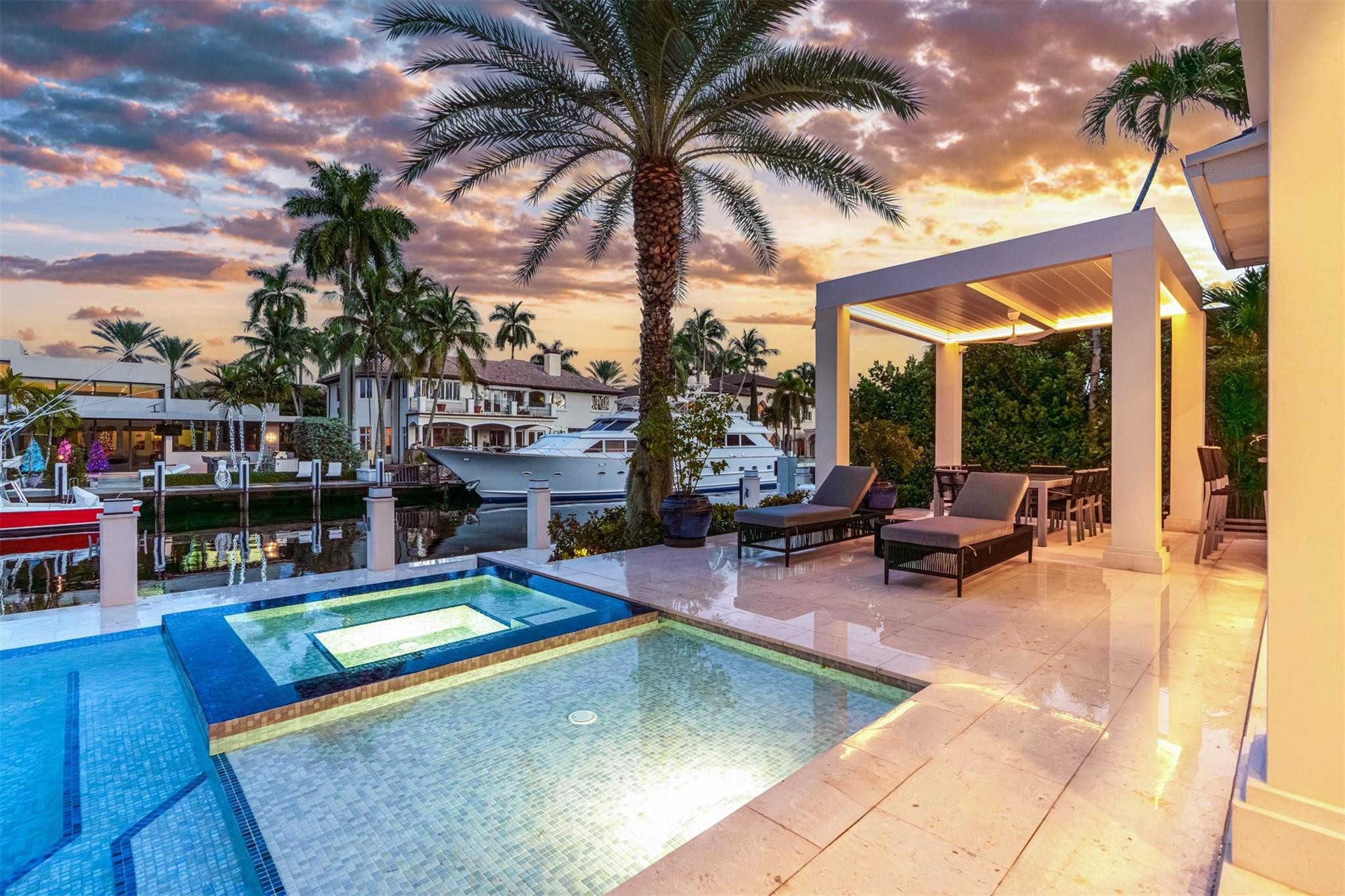 400 Coral, Fort Lauderdale FL 33301