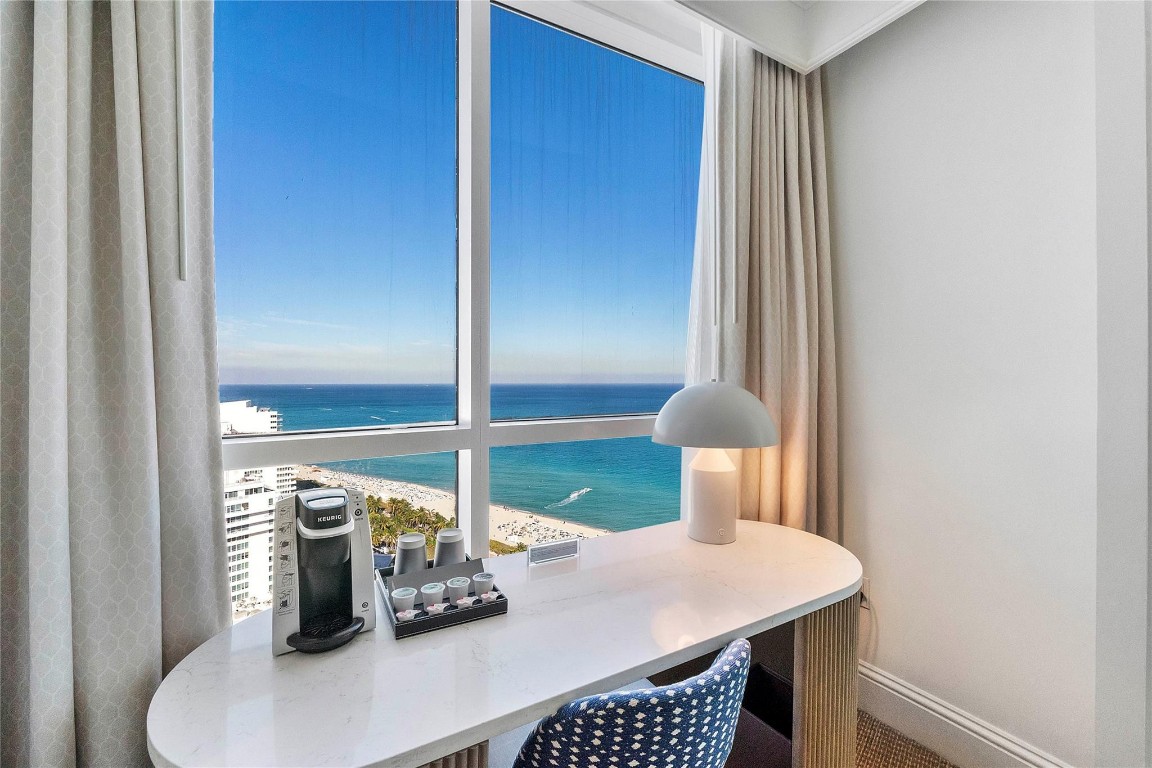4401 Collins #2701, Miami Beach FL 33140