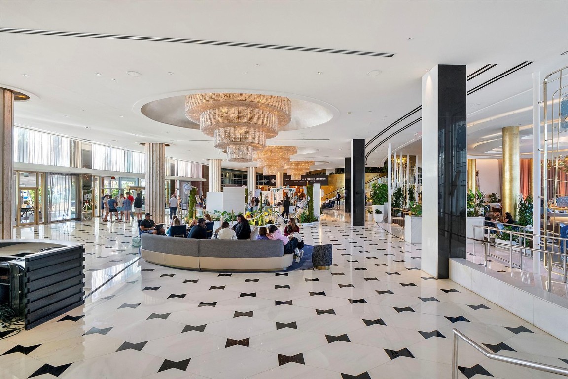 4401 Collins #2701, Miami Beach FL 33140