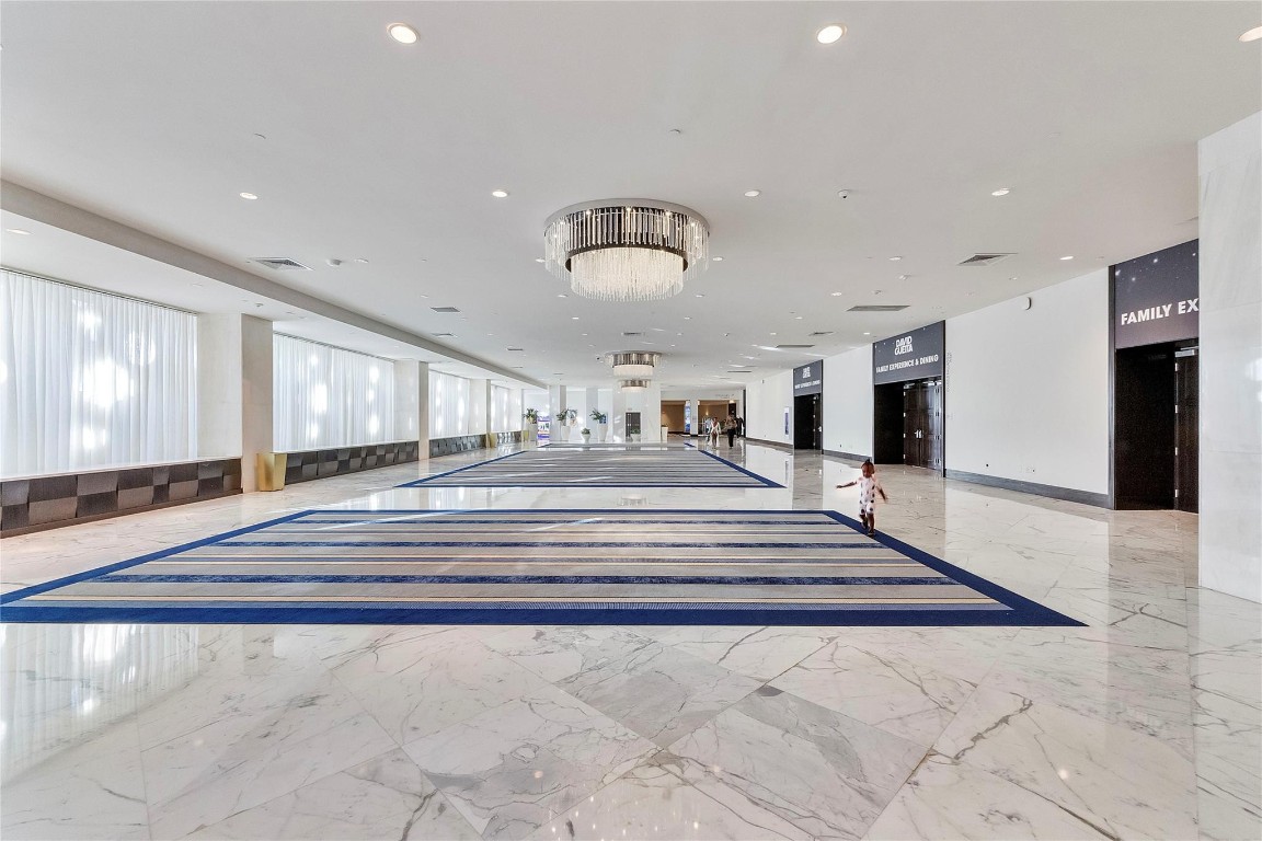 4401 Collins #2701, Miami Beach FL 33140