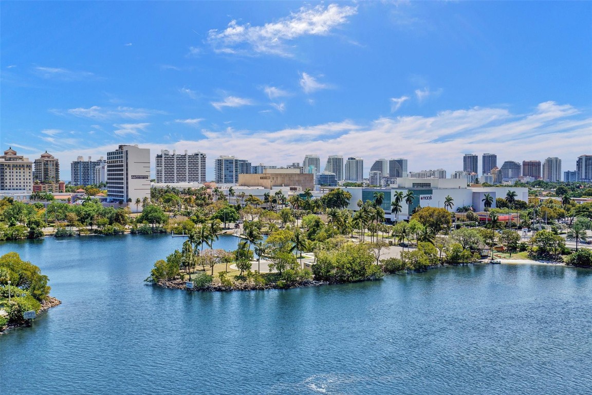 1180 N Federal #804, Fort Lauderdale FL 33304