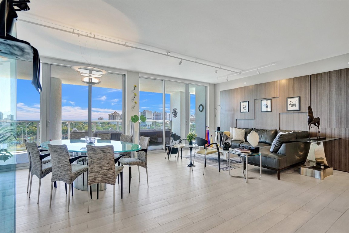 1180 N Federal #804, Fort Lauderdale FL 33304
