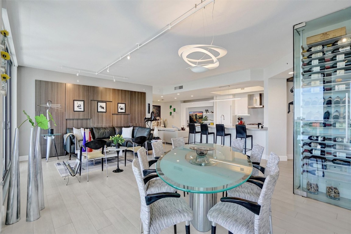 1180 N Federal #804, Fort Lauderdale FL 33304