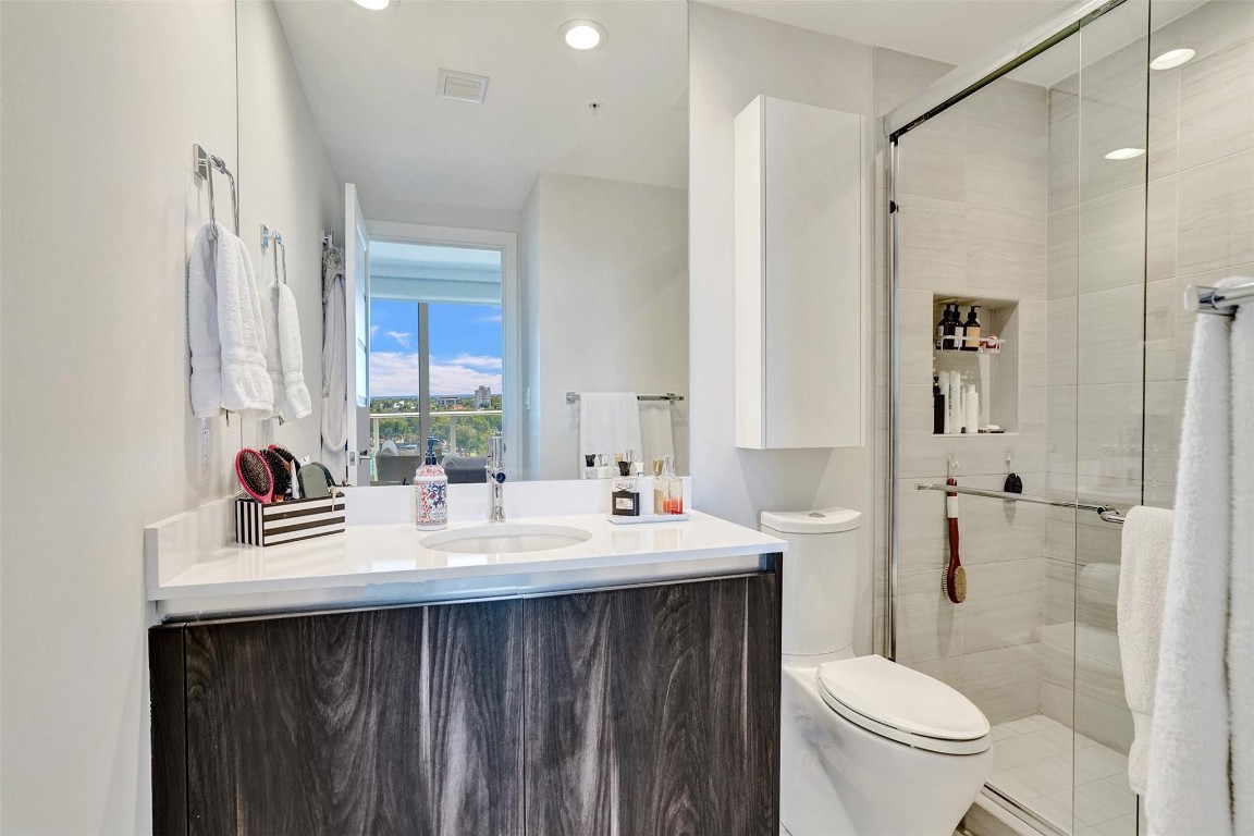 1180 N Federal #804, Fort Lauderdale FL 33304