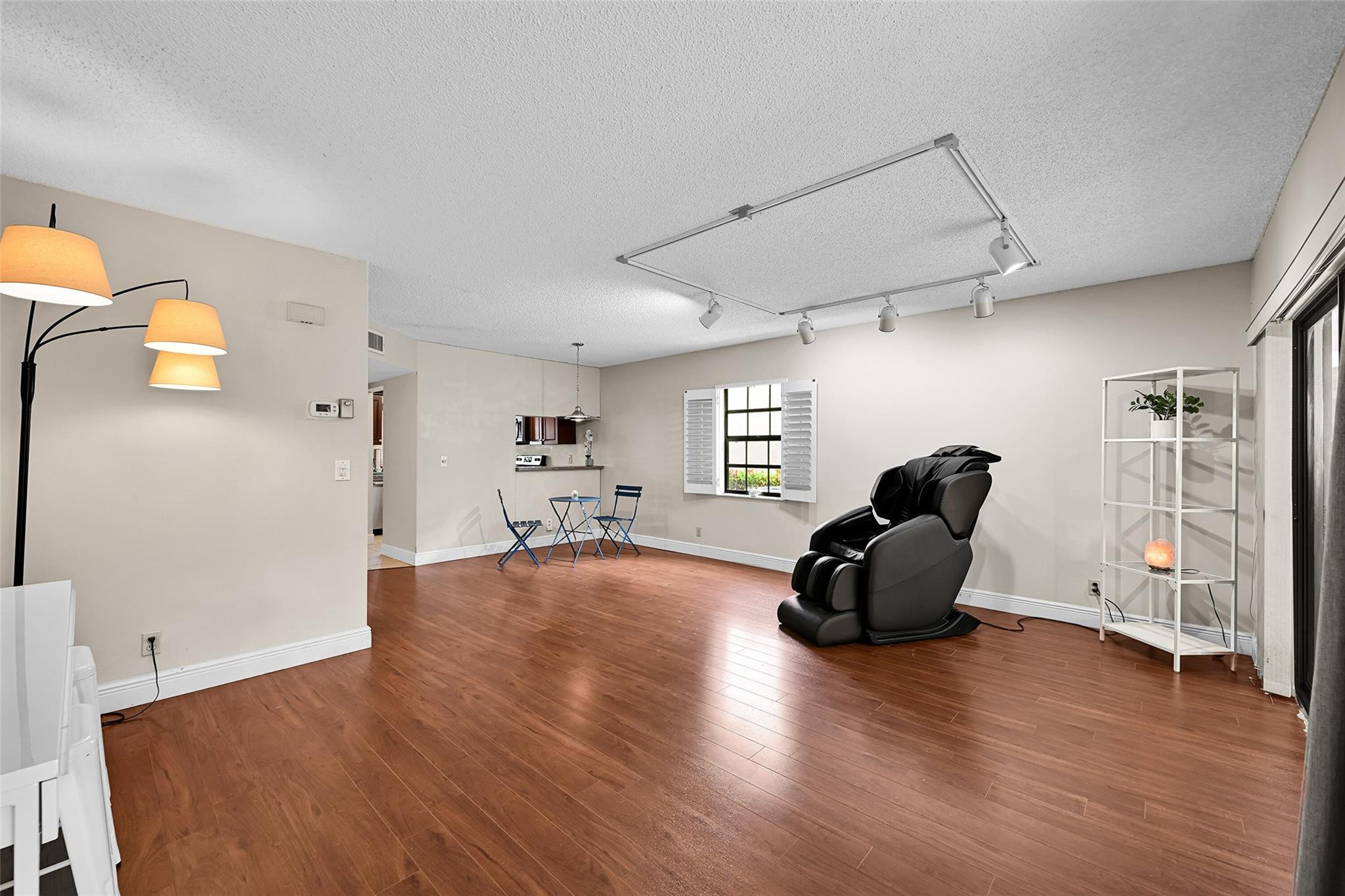 1901 Congressional #1901, Deerfield Beach FL 33442