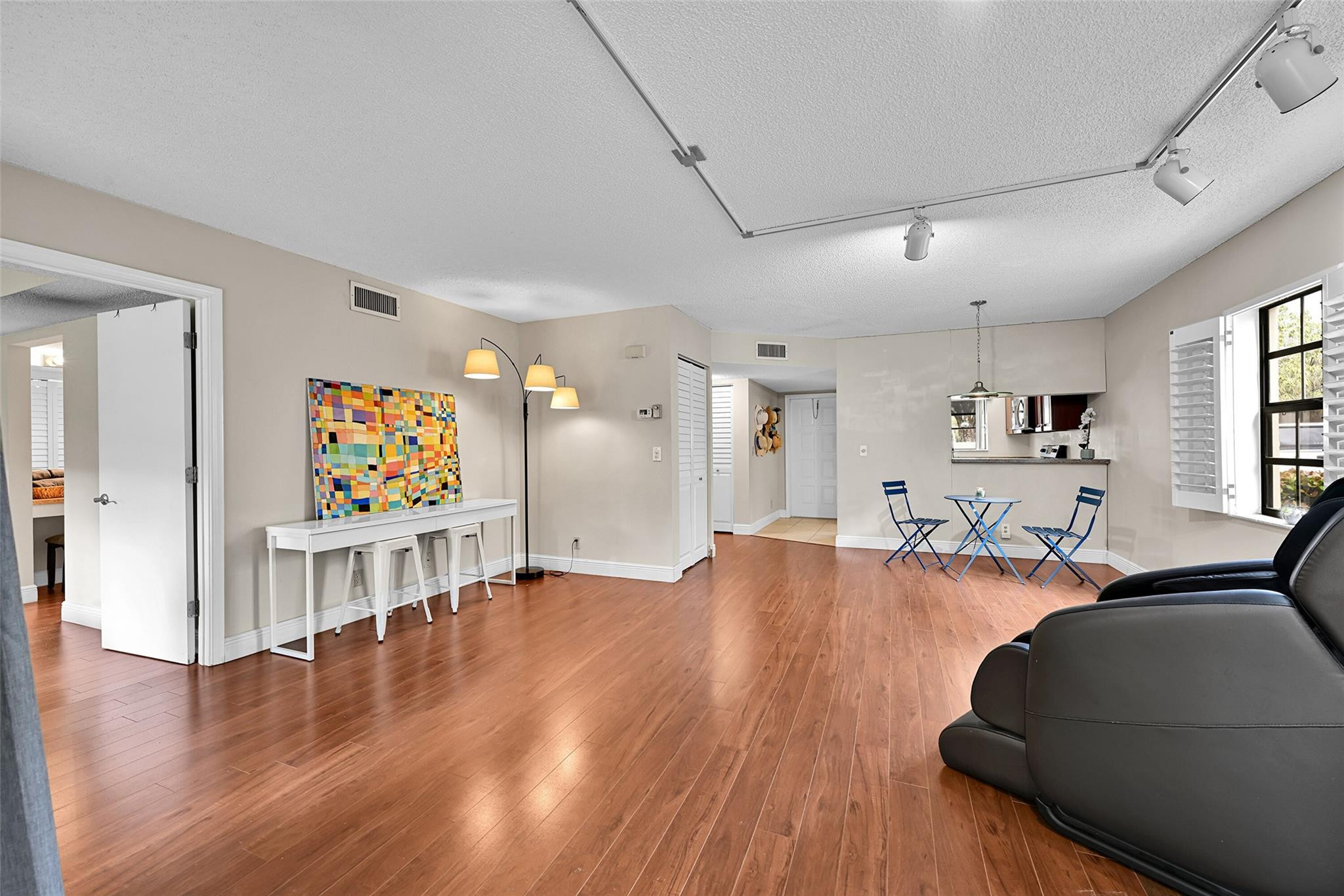 1901 Congressional #1901, Deerfield Beach FL 33442