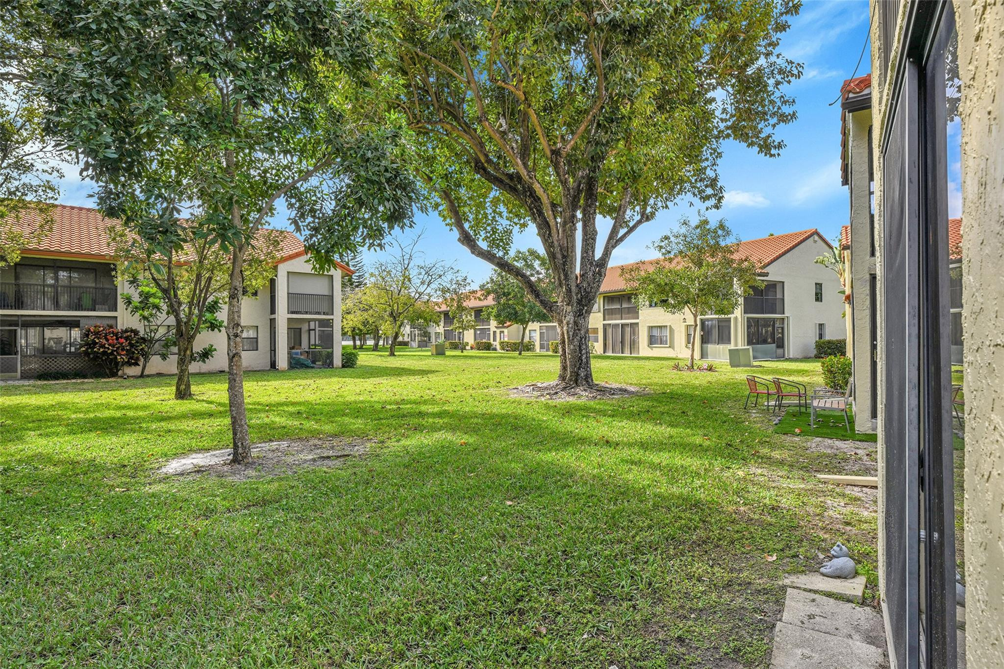 1901 Congressional #1901, Deerfield Beach FL 33442