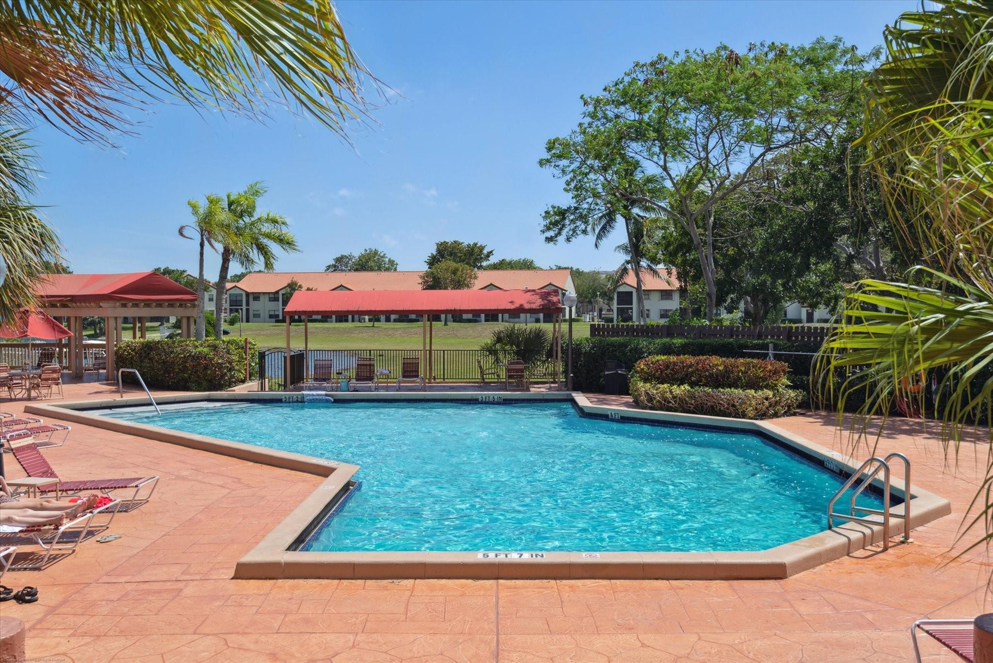 1901 Congressional #1901, Deerfield Beach FL 33442