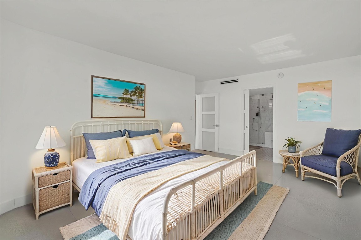 11930 N Bayshore #404, North Miami FL 33181