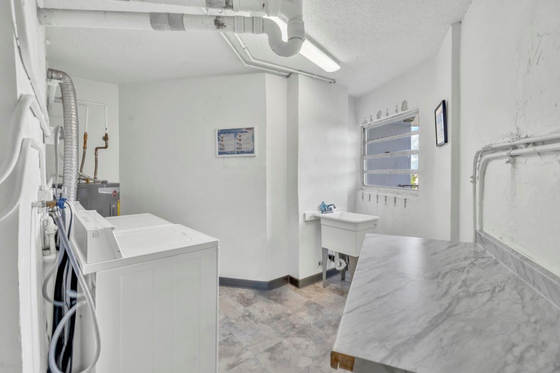 11930 N Bayshore #404, North Miami FL 33181