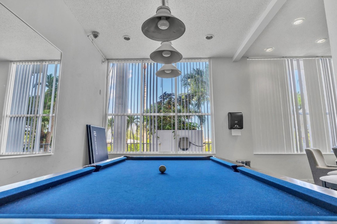 11930 N Bayshore #404, North Miami FL 33181