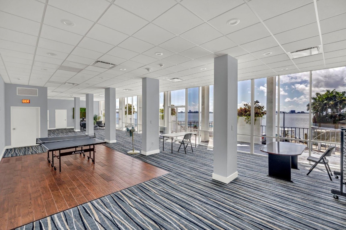 11930 N Bayshore #404, North Miami FL 33181