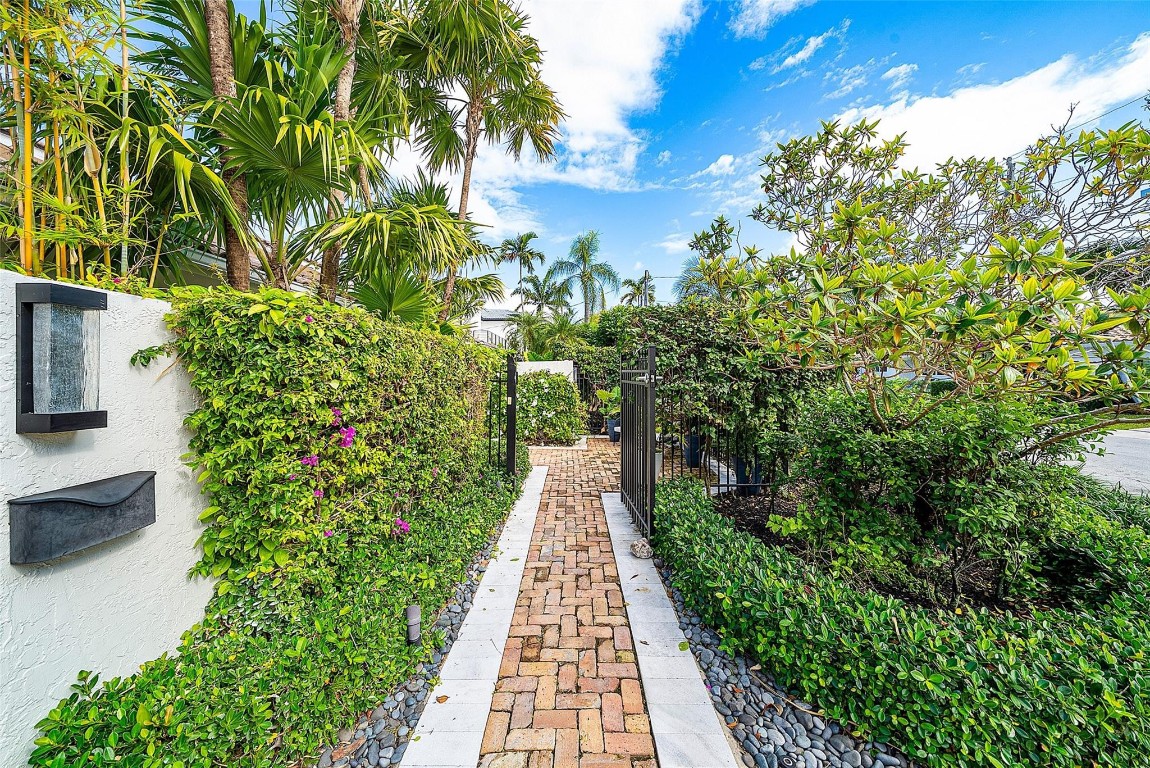 2855 NE 35th, Fort Lauderdale FL 33306