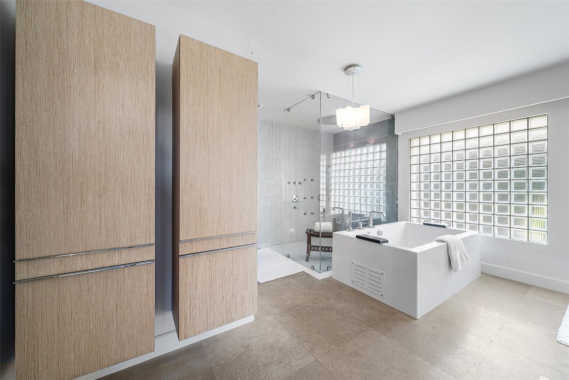 2855 NE 35th, Fort Lauderdale FL 33306