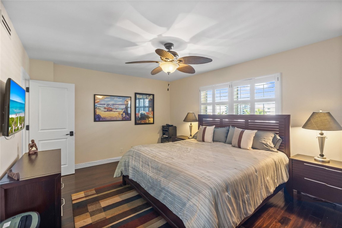 3050 NE 47th #606, Fort Lauderdale FL 33308