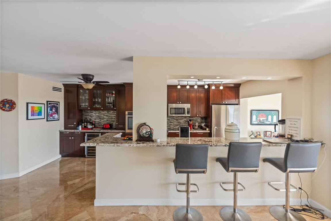 3050 NE 47th #606, Fort Lauderdale FL 33308