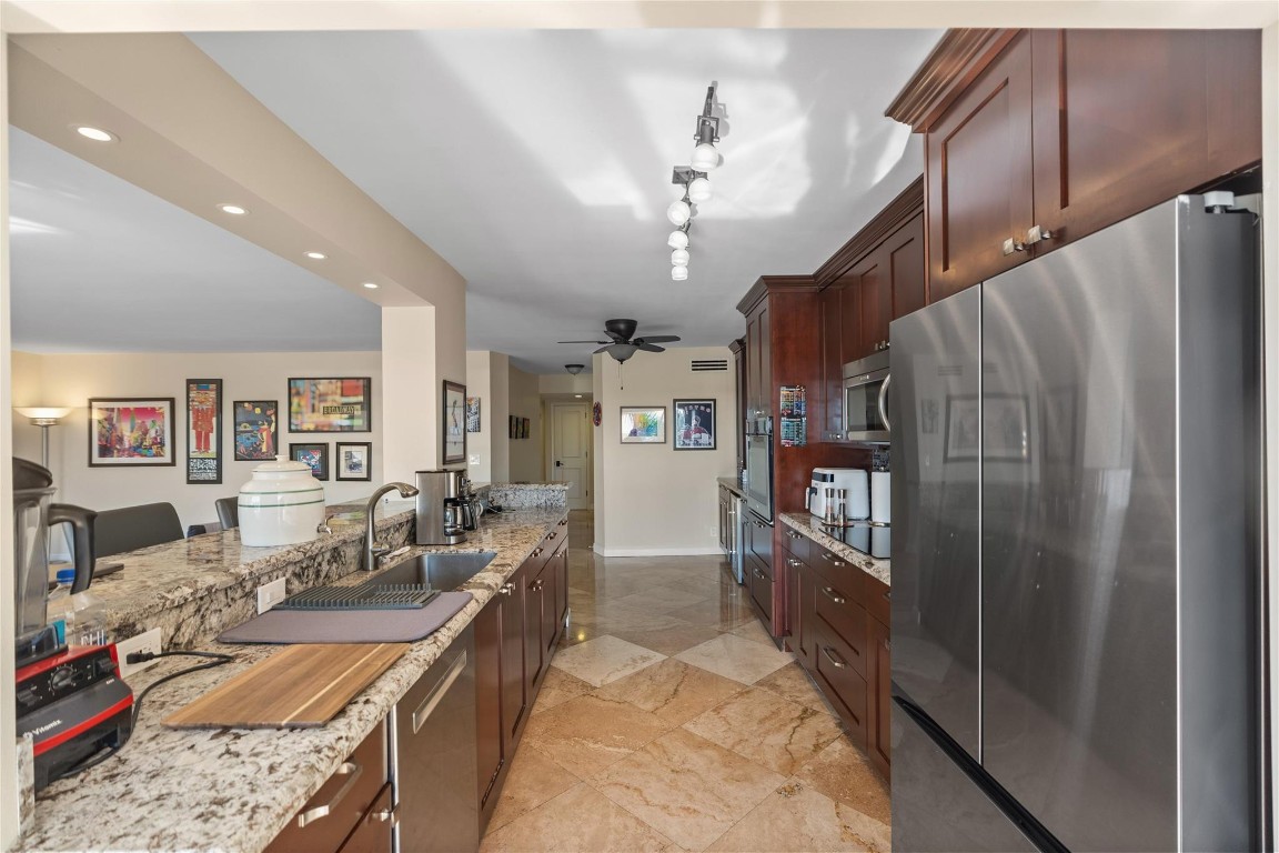 3050 NE 47th #606, Fort Lauderdale FL 33308