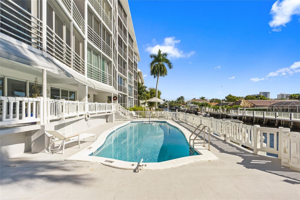3050 NE 47th #606, Fort Lauderdale FL 33308