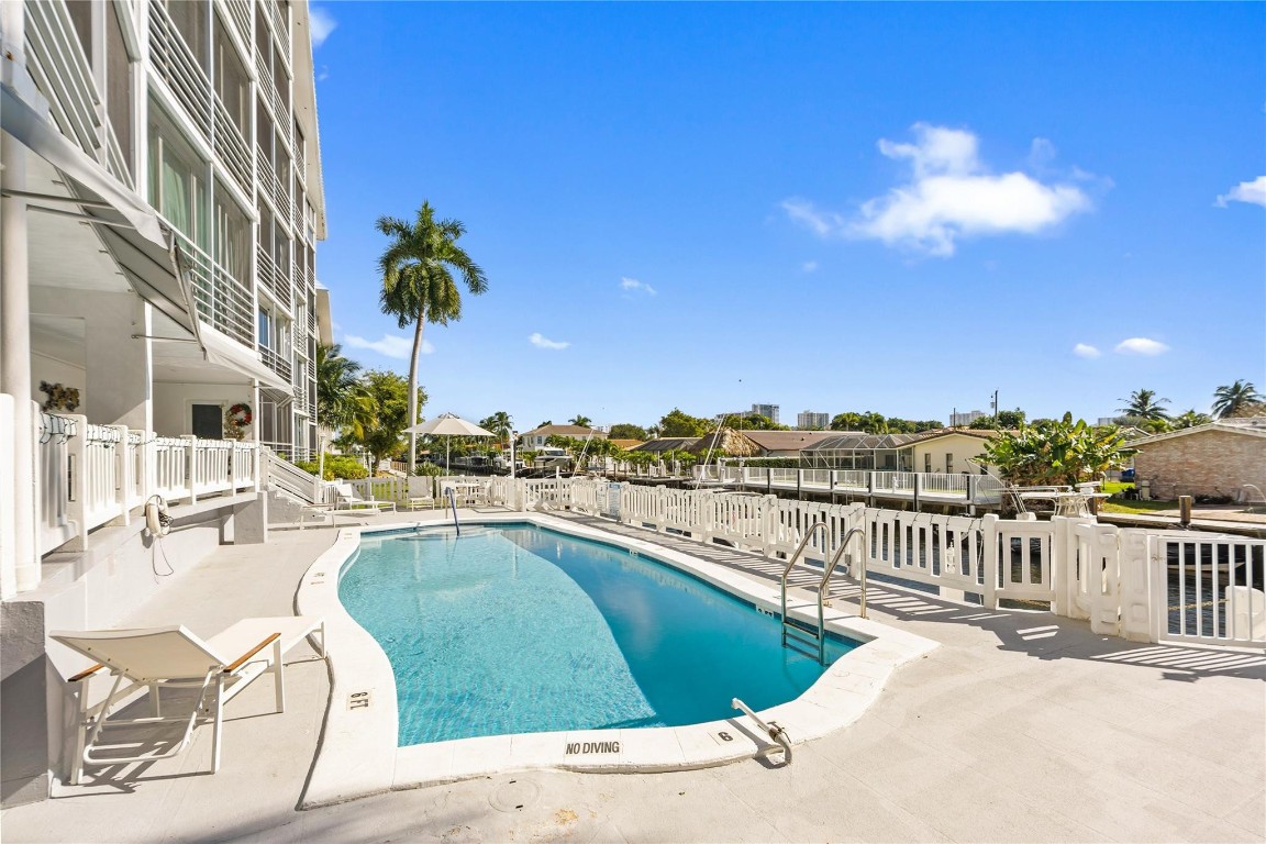3050 NE 47th #606, Fort Lauderdale FL 33308