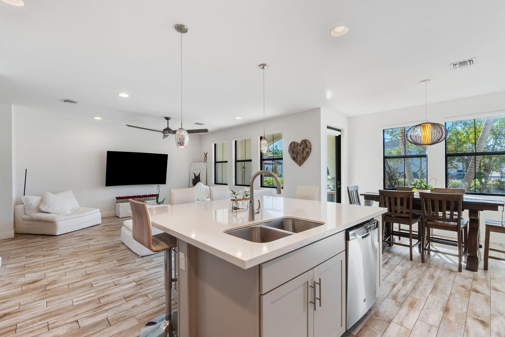 12512 NW 32 #3, Sunrise FL 33323