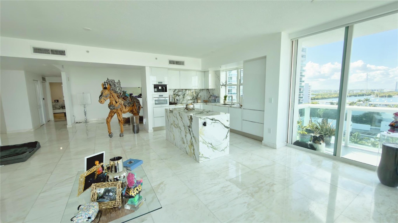 7910 Harbor Island #805, North Bay Village FL 33141