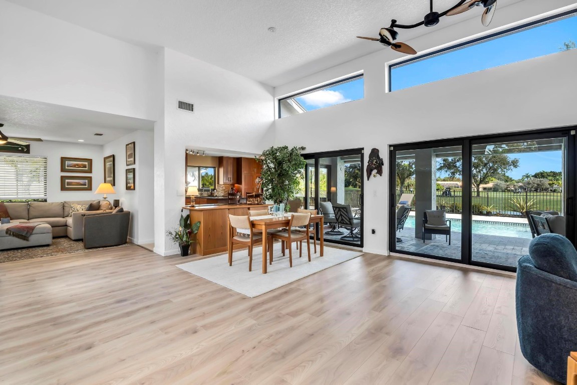 10851 Boca Woods, Boca Raton FL 33428
