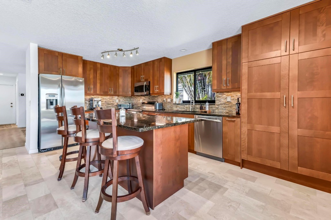 10851 Boca Woods, Boca Raton FL 33428