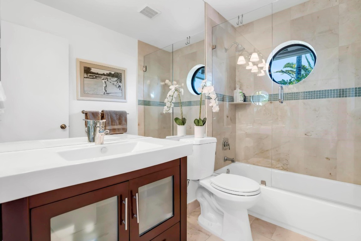 10851 Boca Woods, Boca Raton FL 33428