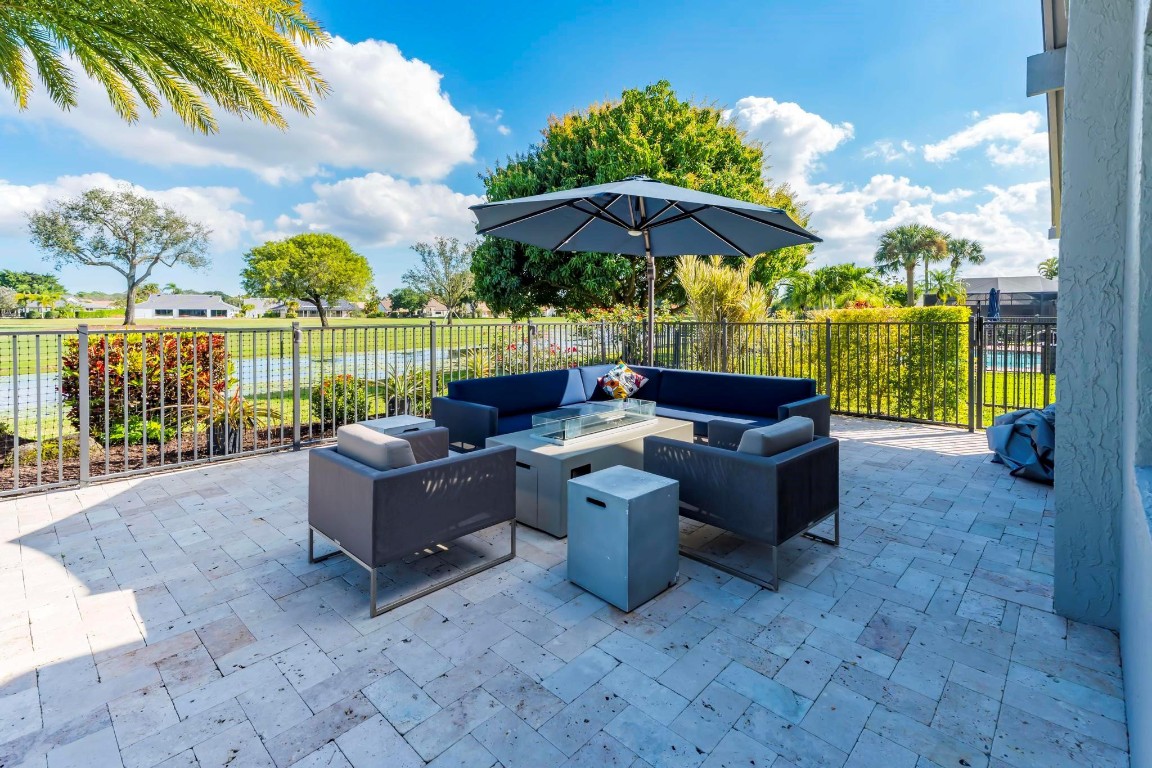 10851 Boca Woods, Boca Raton FL 33428