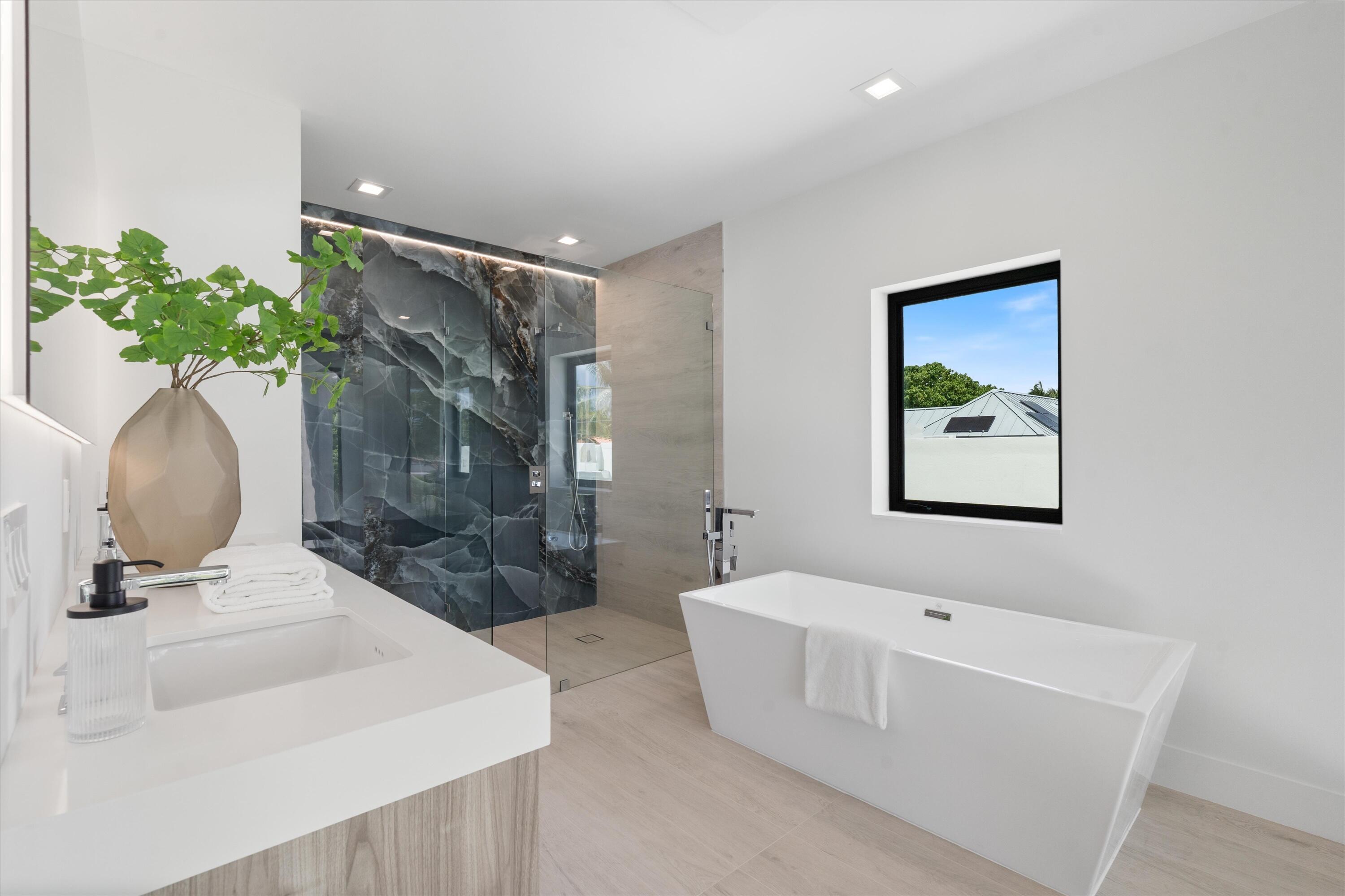 508 NE 9th, Fort Lauderdale FL 33301