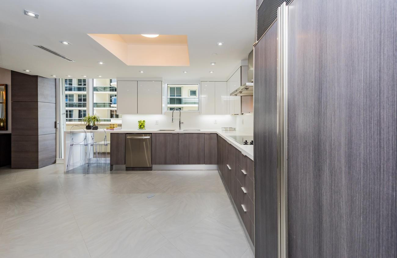 9595 Collins #N2e, Surfside FL 33154
