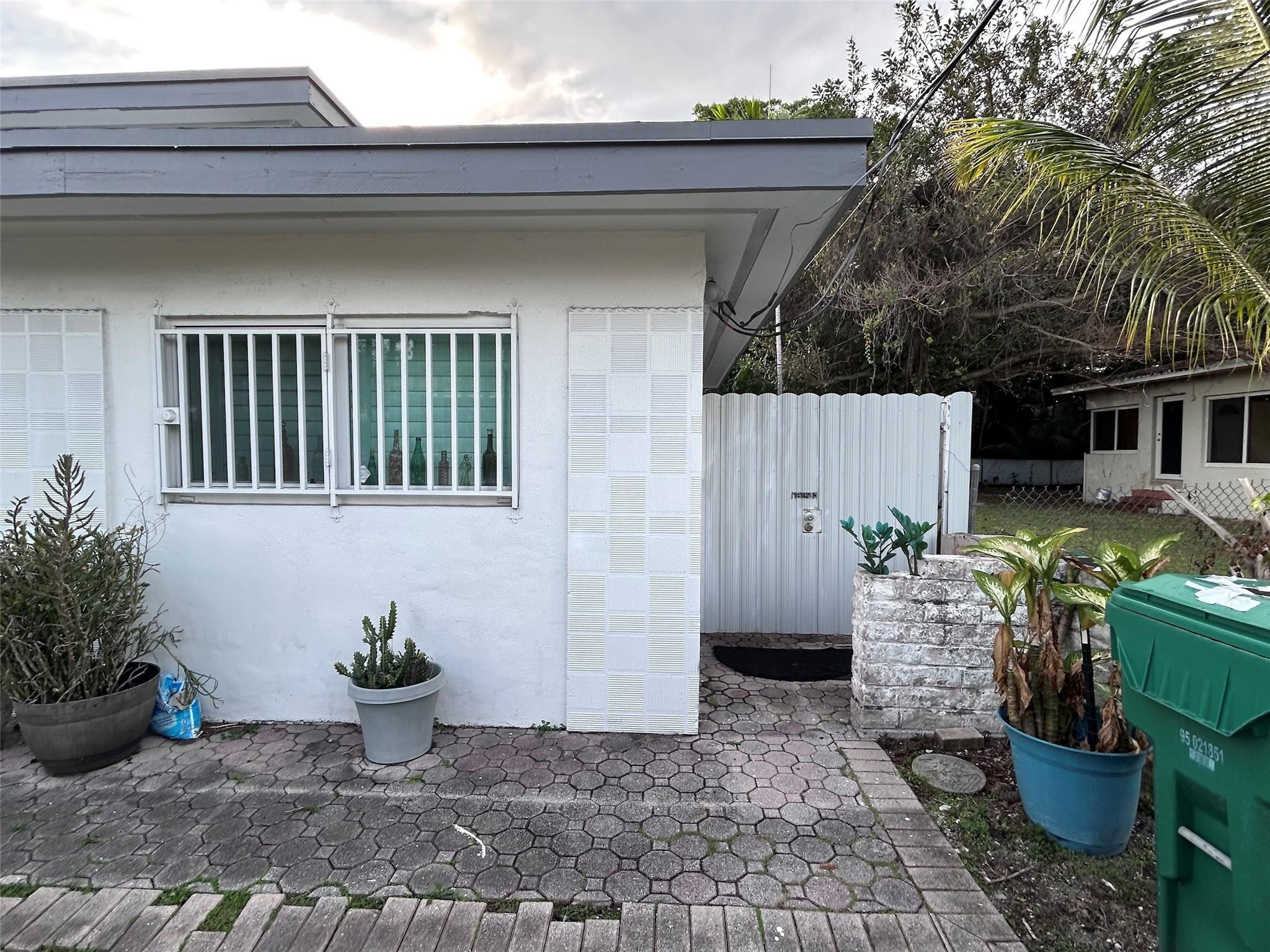 510 SW 39th, Coral Gables FL 33134