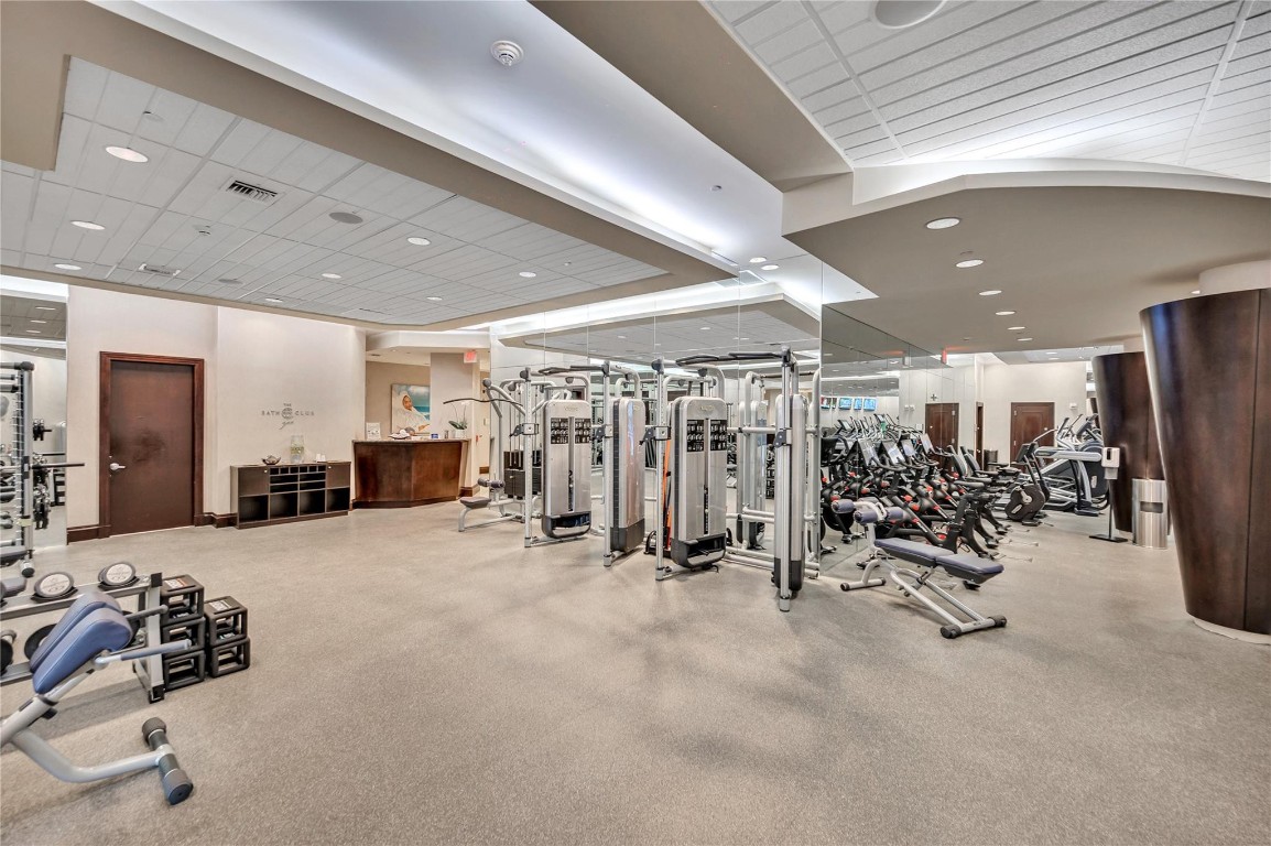 5959 Collins #1201, Miami Beach FL 33140