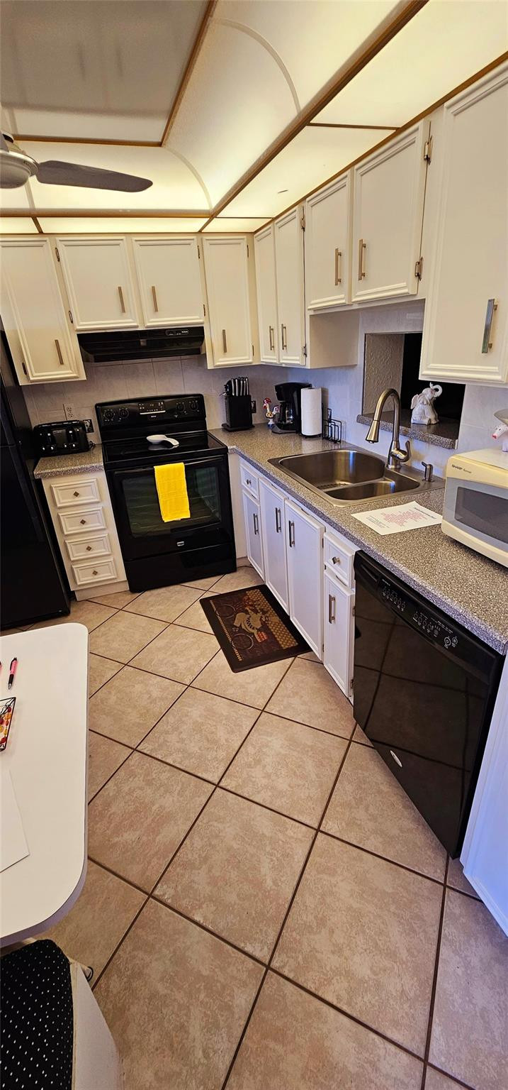 121 SE 3rd #106, Dania Beach FL 33004