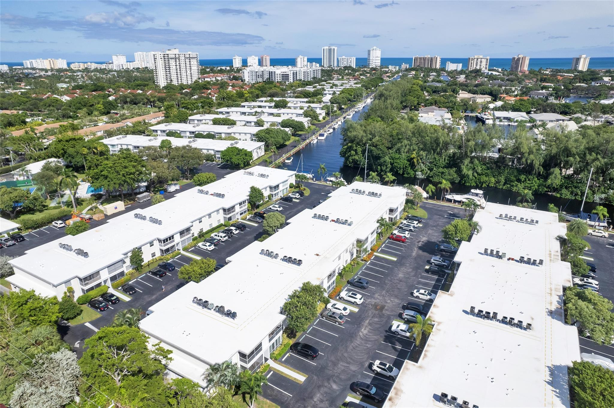 6299 Bay Club #4, Fort Lauderdale FL 33308