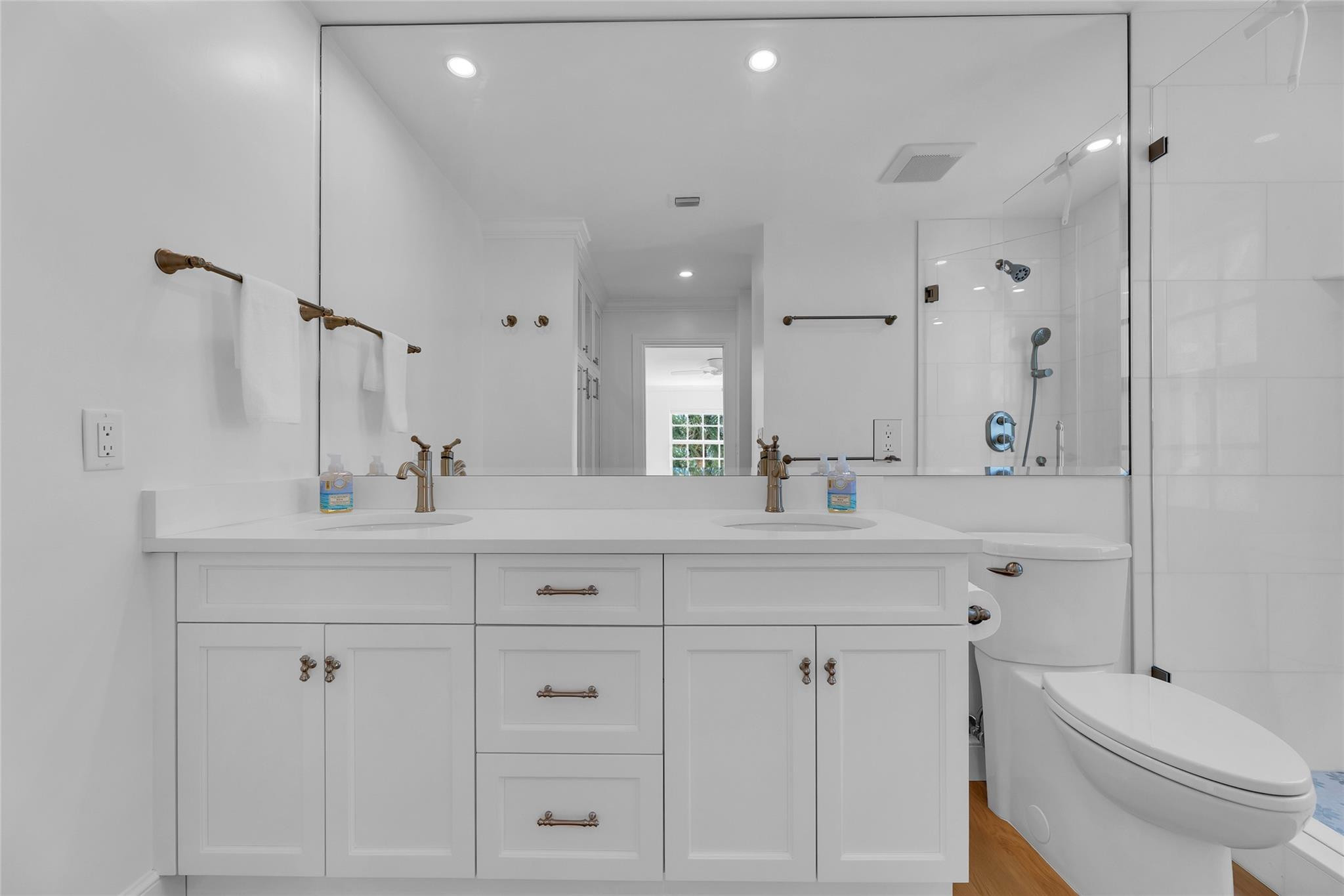 6299 Bay Club #4, Fort Lauderdale FL 33308