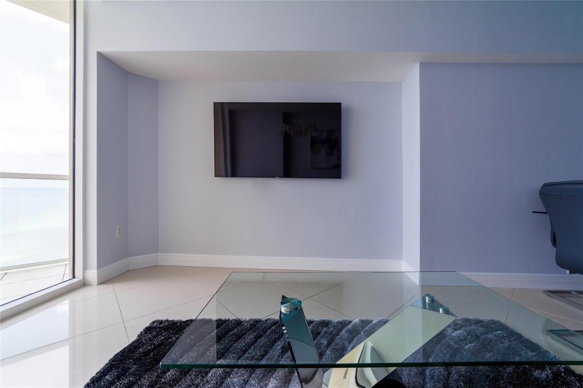 16699 Collins #4201, Sunny Isles Beach FL 33160