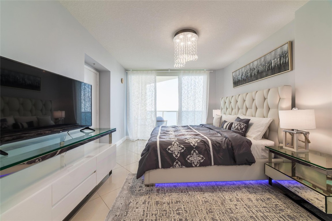 16699 Collins #4201, Sunny Isles Beach FL 33160