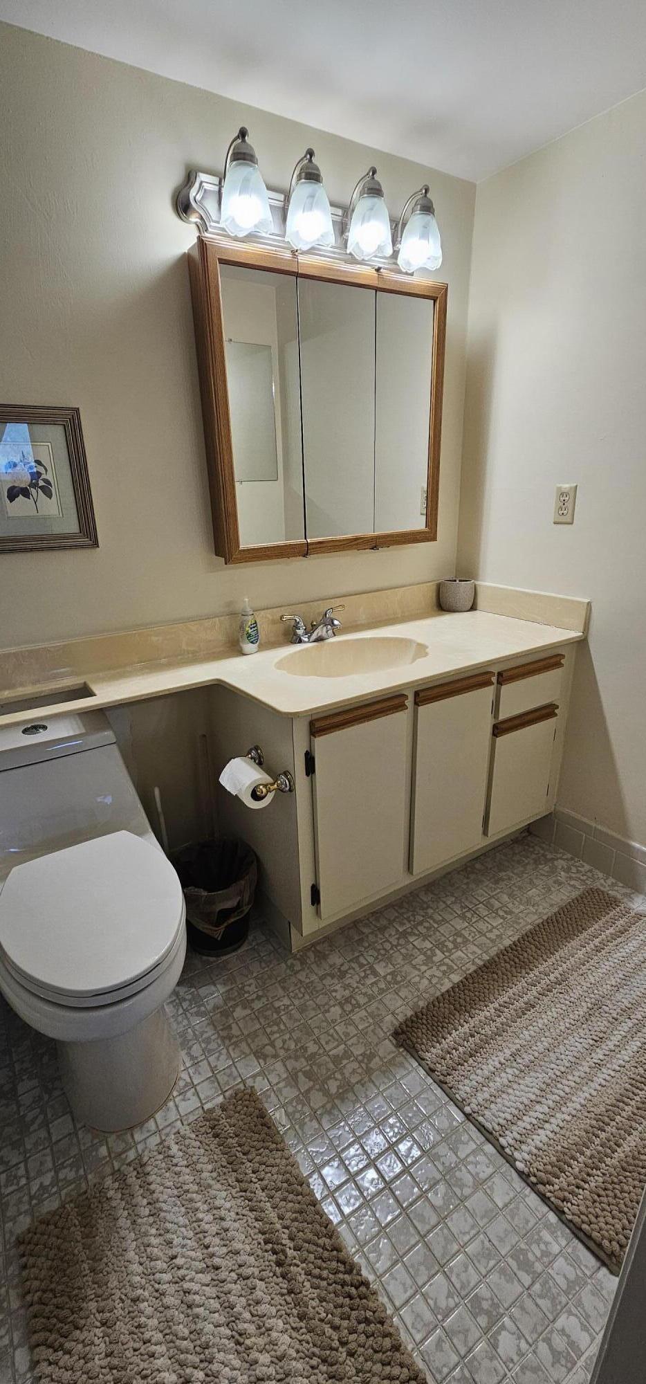 121 SE 3rd #106, Dania Beach FL 33004