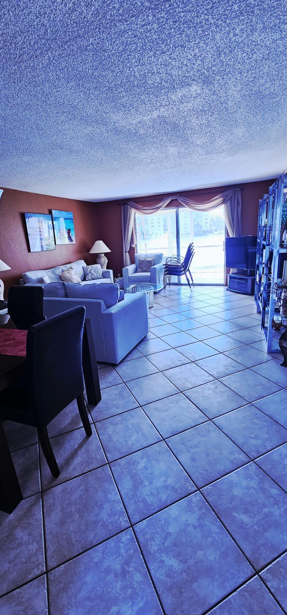 121 SE 3rd #106, Dania Beach FL 33004
