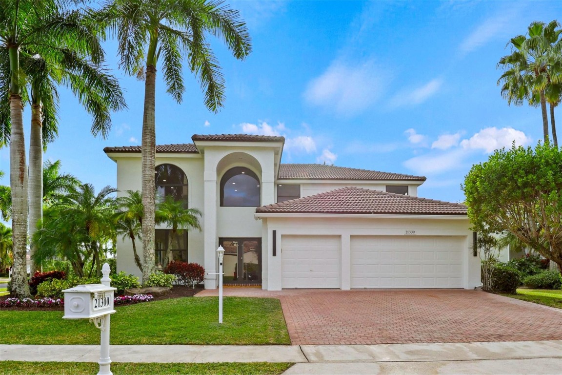 21300 Waycross, Boca Raton FL 33428