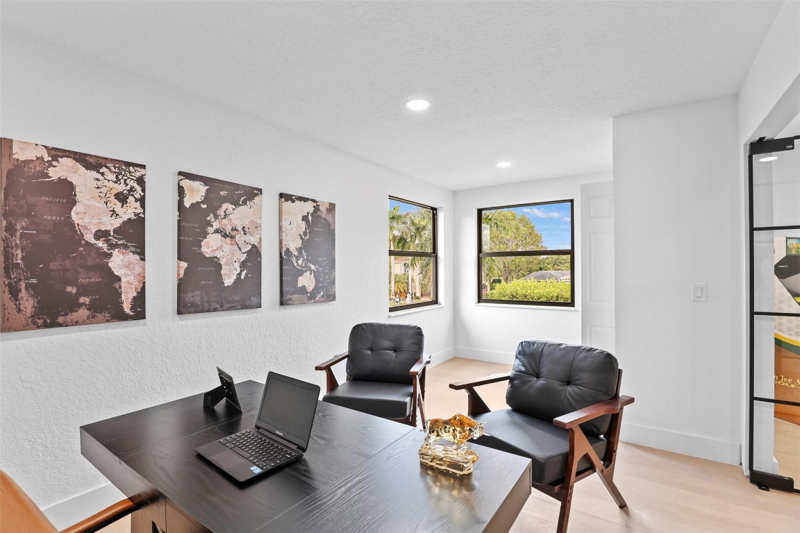 21300 Waycross, Boca Raton FL 33428