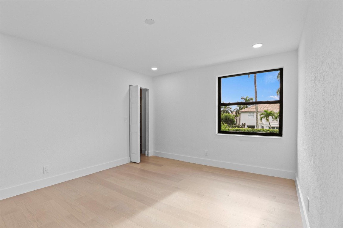 21300 Waycross, Boca Raton FL 33428