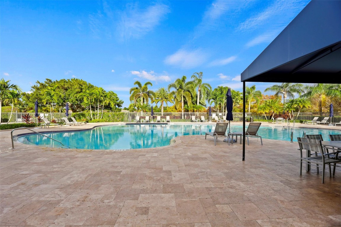 21300 Waycross, Boca Raton FL 33428